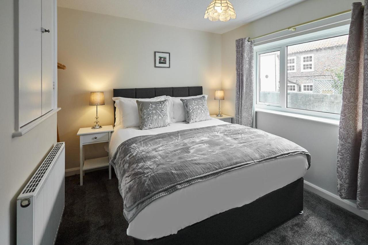 Host & Stay - Greens Yard House Whitby Buitenkant foto